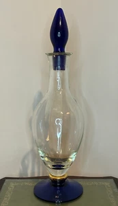 Crystal Clear Hand Blown Glass Decanter with Gilding & Cobalt Stopper Romania - Picture 1 of 5