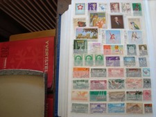 MOYEN-ORIENT - 42 timbres obliteres (tout etat)