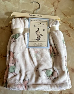 NEW, Classic "Winnie the Pooh" Baby Blanket - Picture 1 of 7