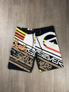 Vintage Quicksilver Board Shorts Surfing Surf Short Men’s Size 44” Waist XL - Picture 1 of 15