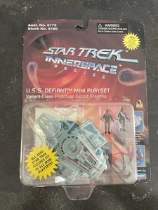 Star Trek Innerspace U.S.S. Defiant Starship DS9 Mini Playset Playmates 1996 - Bild 1 von 11