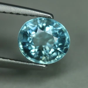 1.05 Cts_Ravishing Top Lustrous_100 % Natural Blue Aquamarine_Brazil - Picture 1 of 3