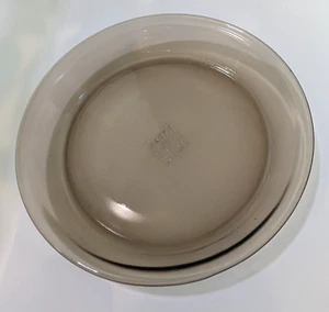 Pyrex #209 9 Zoll Rauch Bernstein Braun Glas Kuchenplatte Schale Vintage - Bild 1 von 4