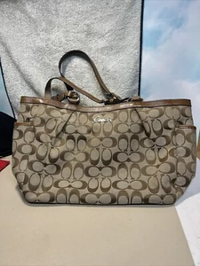 Coach Tan Signature Gallery Canvas Tote Bag F17726 Excellent Condition - Picture 1 of 10