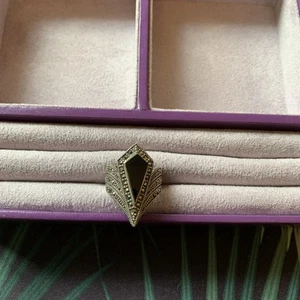 Sterling Silver 925 Ring With Black Stones Stunning But To Small - Picture 1 of 8