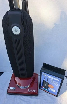 Aspiradora vertical ligera Riccar Supralite R10P roja 2 velocidades CON BOLSAS Foto 1 de 4
