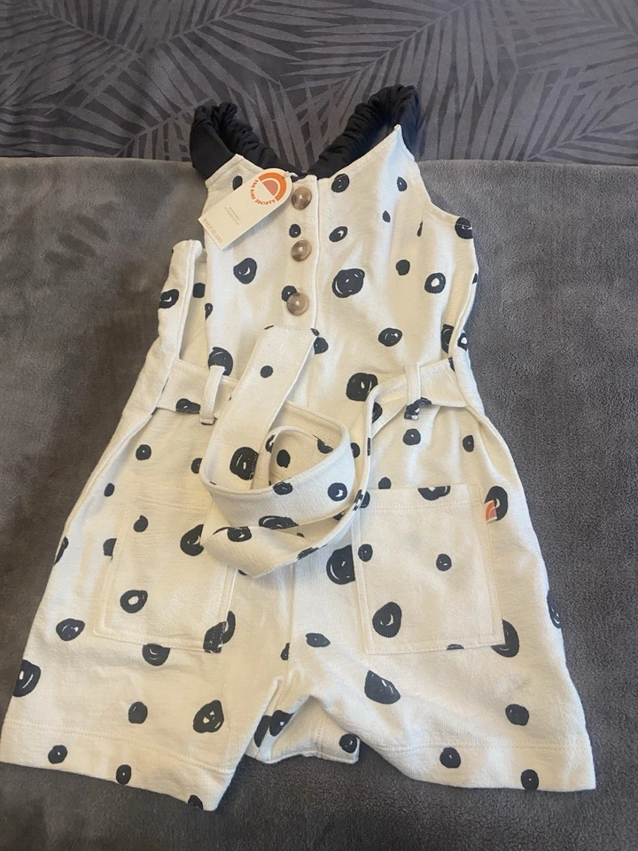 Girls River island Play suit New 5-6yrs - Image 1 of 3