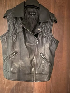 New Look Black Motorcycle Biker Vest Womens Size M Faux Leather Jacket Zips - Picture 1 of 5