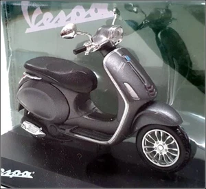 Altaya Scala 1/18 Diecast #7 - Piaggio Vespa Sprint ABS - Grigio - Foto 1 di 5