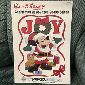Paragon Walt Disney Characters Christmas Counted Cross Stitch Pattern Leaflet - Picture 1 of 5