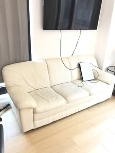 2 leather couch/sofa set - Picture 1 of 2