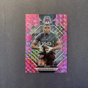 2023 Panini Mosaic Football Pink Camo Prizm Rookie Jakorian Bennett Card #327 NM - Picture 1 of 2
