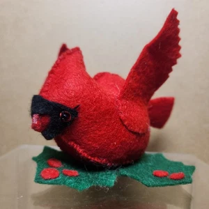 Cardinal Felt Ornament Small Clip Holiday Birdie Christmas Holly 3" - Picture 1 of 7