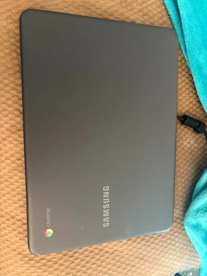 Samsung Chromebook XE501C13-S02US (Vem com Carregador!) 32GB (4GB RAM) - Imagem 1 de 3