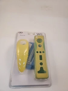Nintendo Wii Glove Kit Blue For Remote & Nunchuk New Sealed! - Picture 1 of 7