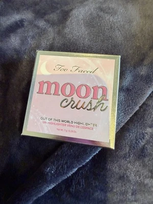 Two Faced Moon Crush Out Of This World Highlighter Shade Summer Moon - Image 1 of 4