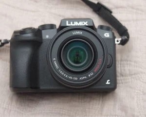 Panasonic LUMIX G7 Camera w/ Lumix G Vario 45-150mm Lens Set Black Japan - Picture 1 of 16