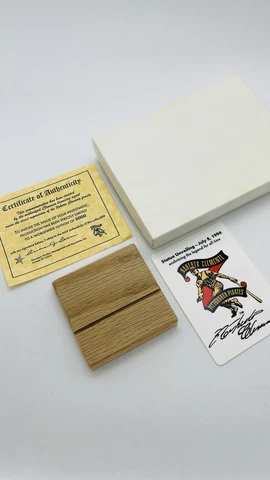 Roberto Clemente Pittsburgh Pirates Statue Unveiling Commemorative Card BASE COA Cover