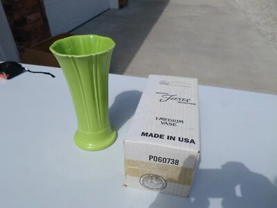 HOMER LAUGLIN CHINA FIESTA CHARTREUSE MEDIUM VASE 9.5'' w/Box 1998 New Original Stock: FREE SHIPPING