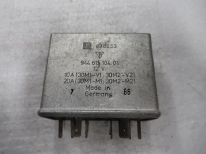 Porsche 944 Cooling Fans Relay 1986 944 615 104 01 - Picture 1 of 7