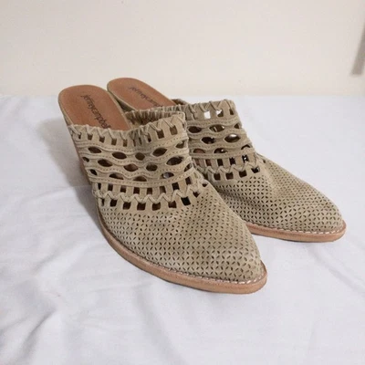 Jeffrey Campbell Mule Shoes Women 8.5 Beige Favela Western Slip On Heel Boho - Image 1 of 4