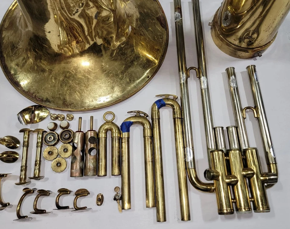 Запчасти для тубы Besson Brevete 50 Medals of Honour 3 клапана - Изображение 1 из 1