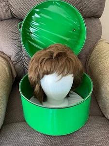 Vintage 60's Mod Miner Green Vinyl Zippered Wig Case Fashion Tress Elura Wig - Picture 1 of 18