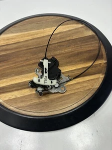 2014-2022 Infiniti Q50 Hybrid Premium Trunk Lid Latch OEM - Foto 1 di 5