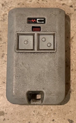 Alarma de seguridad lineal multicódigo transmisor de garaje 2B EF400197 PROBADO Foto 1 de 2