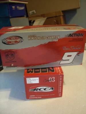 RCCA #35/408 2003 BILL ELLIOTT #9 1/24 CWC victoria vuelta intrépido Dodge acción Foto 1 de 4