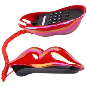 Téléphone À Lèvres Rouges Décor De Ménage Aux Artisanat En Forme - Zdjęcie 1 z 12