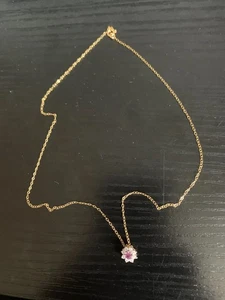 ladies 9ct gold chain and pendant set with a ruby stone - Picture 1 of 4