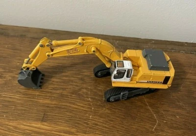 SIKU Diecast Metal Vehicle Germany yellow excavator Liebherr Litronic 874 - Image 1 of 4