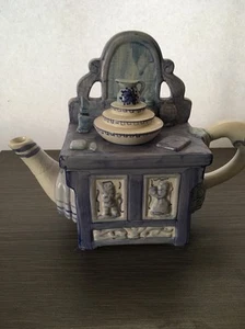 WCL Vanity Blue/White Teapot 10 1/2" W X 8" T - Picture 1 of 7