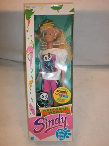 HASBRO SINDY WONDERFUL WORLD BNIB 1990 VERY RARE - Picture 1 of 4