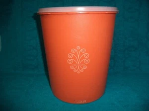 Bote de anidación Tupperware vintage naranja 805-8 con tapa 806-13 - Imagen 1 de 8