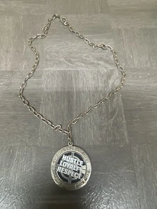 2006 WWE Chain Necklace Hustle Loyalty Respect Spinner Metal John Cena - Picture 1 of 6