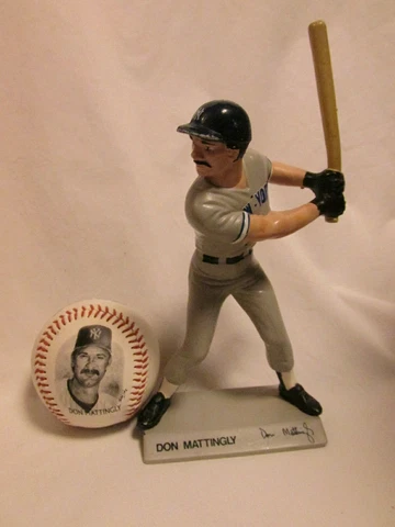LIMITED EDITION NY YANKEES DON MATTINGLY FIGURE SUPERSTAR STATUE 1988 & BALL Cover