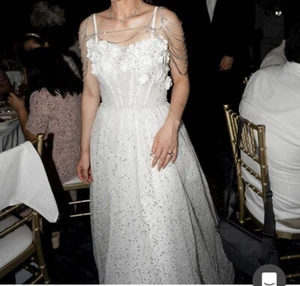 A-line Ball Gown Glitter Lace Wedding dress size 4-6 - Picture 1 of 9