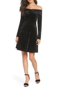 CHELSEA28 Schulterfreies Samt Fit & Flare Cocktailkleid Größe Medium Schwarz - Bild 1 von 7