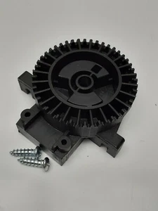 Black & Decker OEM Parts. "R" Fixed Gear For MM2000 Corded 15amp Lawn Mower - Picture 1 of 5