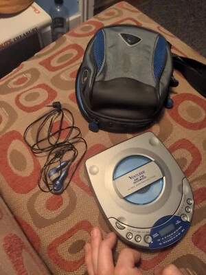 Venturer Portable AM FM Stereo Radio With Headphones And Icon Carrying Case - Image 1 of 2