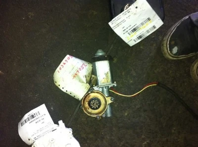 91 92 93 94 MOTOR ELEVALUNAS DELANTERO DERECHO FORD EXPLORER  Foto 1 de 2