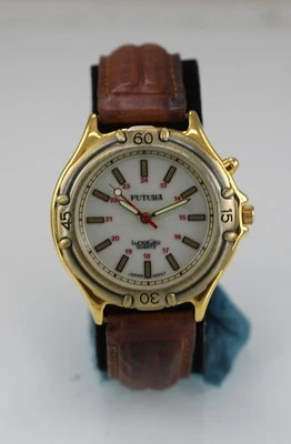 Reloj Futura Hombre Dorado Inoxidable St WR Cuero Marrón Batt Light 24hr Cuarzo Blanco Foto 1 de 4