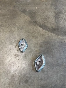 Jeep Cherokee XJ 84-96 Interior Arm Rest Chrome Backing Plate Pieces OEM (Z86) - Picture 1 of 4