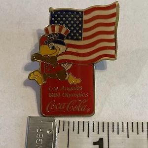 Olympic Pin Badge~Sam with Flag~USA~Mascot~1984 Los Angeles~Coca-Cola/Coke - Picture 1 of 2