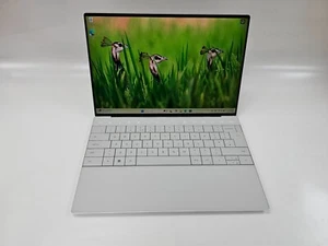 Dell XPS 9320 Plus 12th Gen i7-1260P 1TB SSD 16GB 13.4" UHD+ 4K Touch W11 PRO - Picture 1 of 13