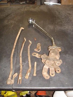 4-скоростной переключатель передач и стержни и рычаги 1965 1966 1967 Chevrolet Impala Chevelle ITM от оригинального производителя - Изображение 1 из 4