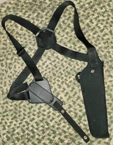 Uncle Mikes Sidekick Vertical Shoulder Holster Size 4 Nice condition - Picture 1 of 4