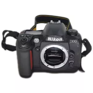 Nikon D100 6.1 MP Digital SLR Camera-NO BATTERY - Picture 1 of 11
